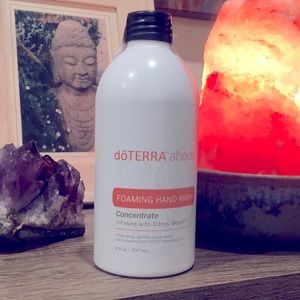 DoTerra abode foaming hand wash concentrate infused with citrus 🍊 Bloom .